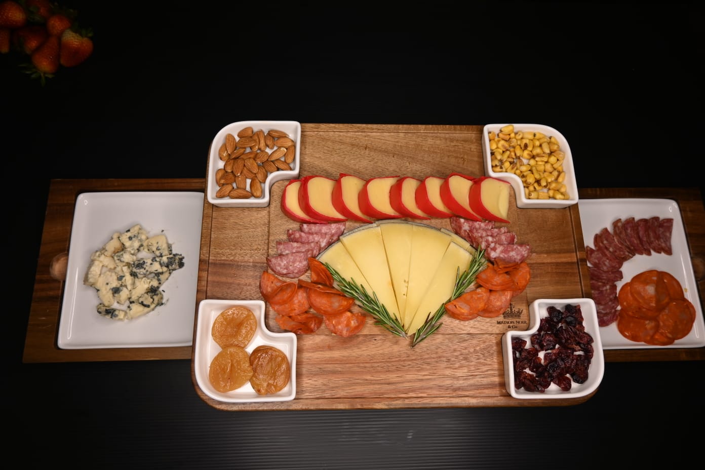 The board, fully set